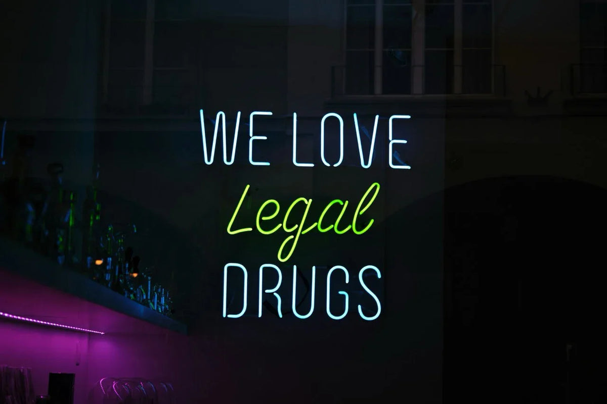 Infografik: Legal Highs Wirkung vs. Comedown und Nebenwirkungen