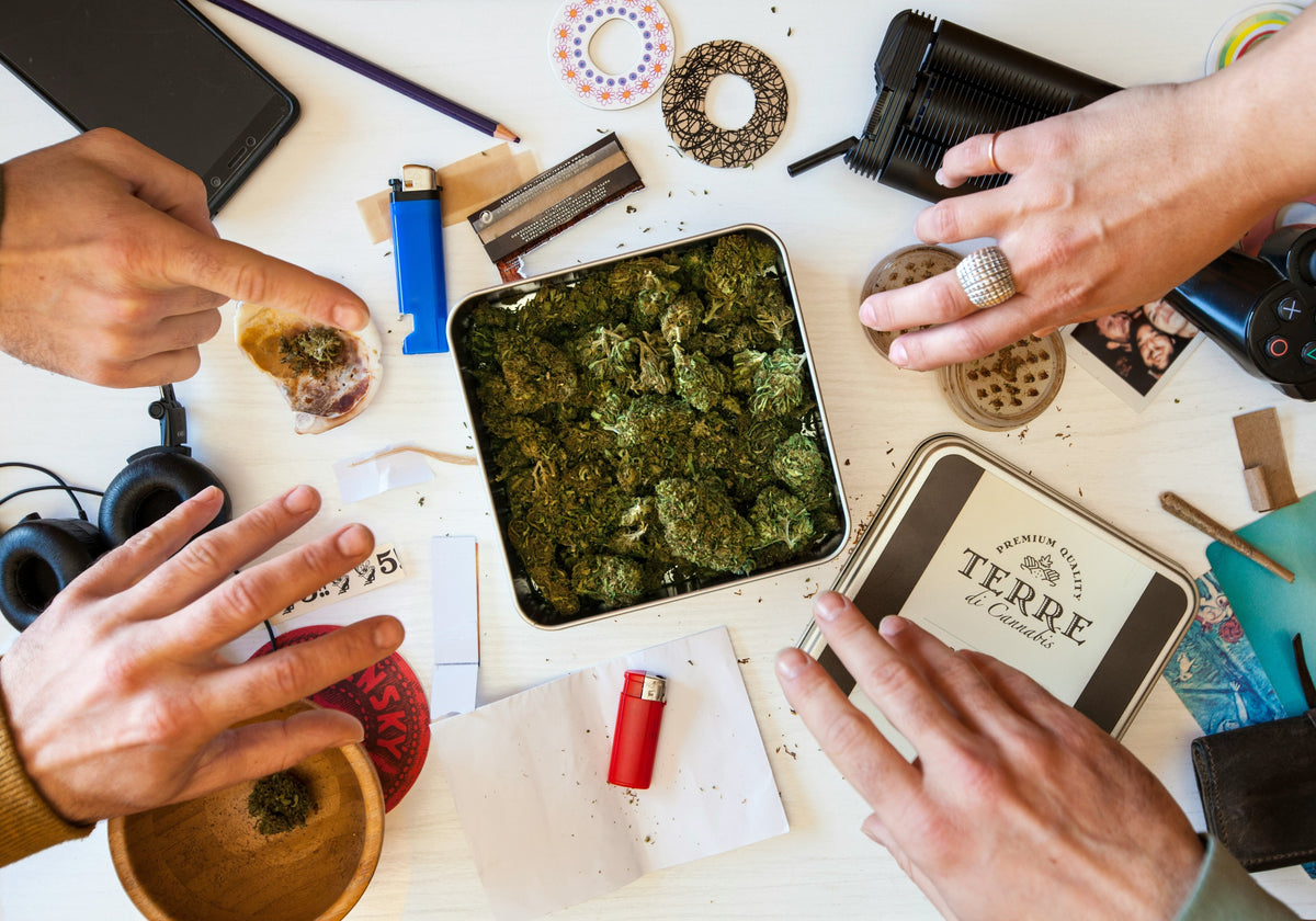 Legale Cannabinoide in Deutschland 2026 – Übersicht der aktuellen Rechtslage für CBD, 9H-HHC, PHC und weitere Cannabinoide